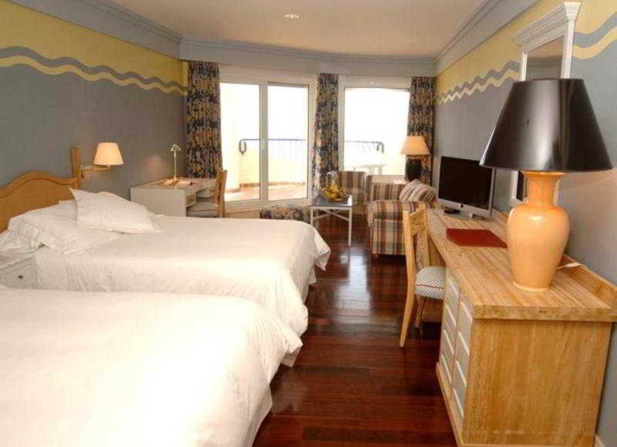 Hotel Playa Victoria كاديز المظهر الخارجي الصورة