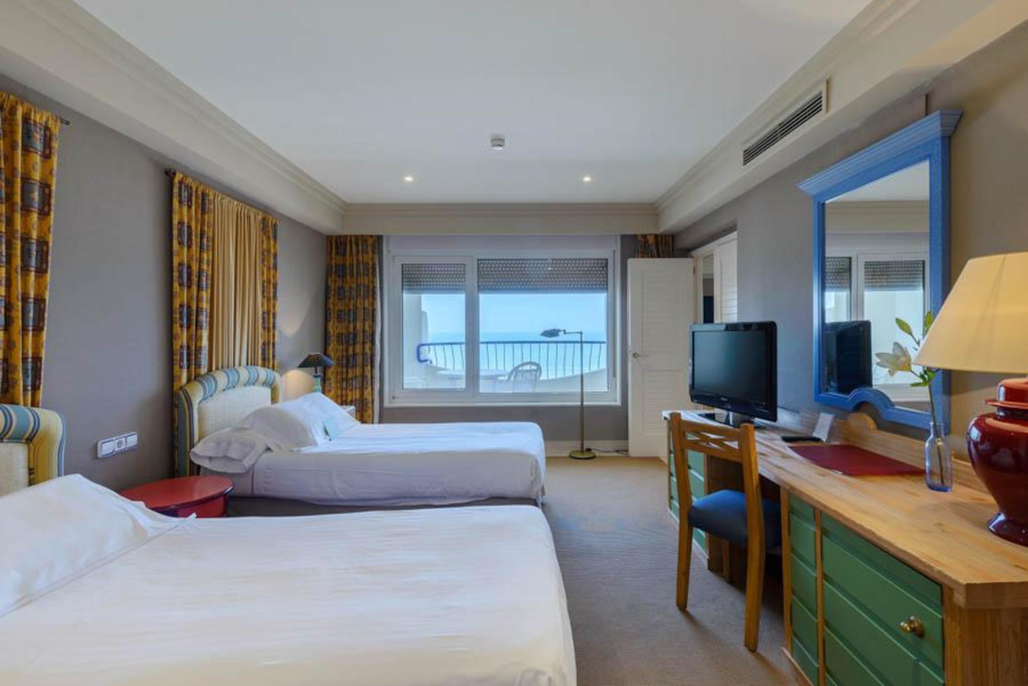 Hotel Playa Victoria كاديز المظهر الخارجي الصورة